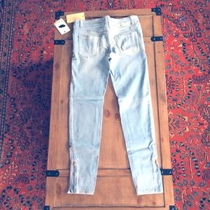 STELLA MCCARTNEY 'Jessica' Skinny Ankle Zip Jeans